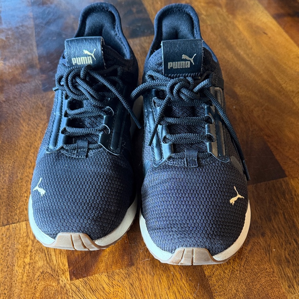 Puma Black and Tan Women's Sneakers 6.5 - gently worn